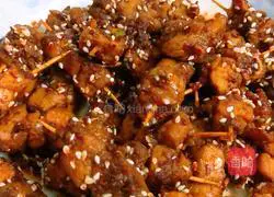 Illustration of how to make toothpick meat 6