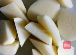 Illustration of how to make rice noodles and meat 5