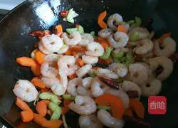 Xinwen Gourmet Stir-fried Shrimp Recipe Illustration 10