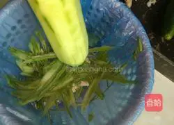 Illustration of how to make fried melon with smoked meat 1