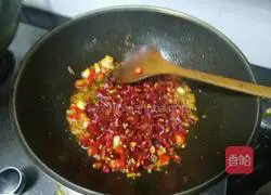 Illustration of how to make spicy chicken 9