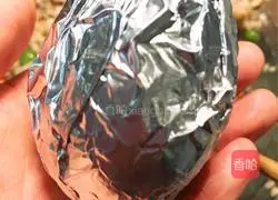 Illustration of how to make glutinous rice eggs 9