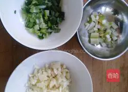 Illustration of how to make garlic vermicelli with open back shrimp 3