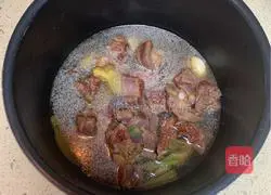 Illustration of how to make braised pork ribs and yam 2