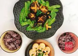 Weight loss meal | Illustration of how to make mushrooms and sea cucumbers with snow peas 8