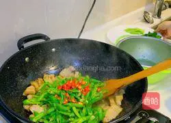 Illustration of how to make fried pork with pepper 10