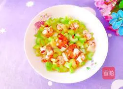 Illustration of how to stir-fry shrimps with celery 15