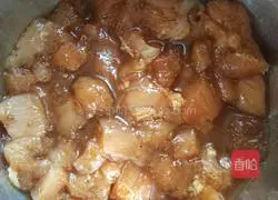 Illustration of how to make oil-free air-fried chicken steak 1