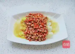 Illustration of how to make luncheon meat and steamed baby cabbage 9