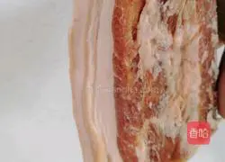 Illustration of how to make braised pork 1