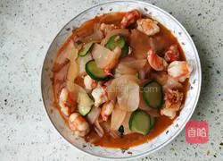 Illustration of how to make shrimp balls and radish 4