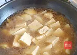 Illustration of braised pork ribs 9