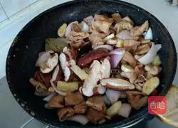 Illustration of how to make spicy fat sausage 5