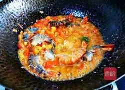 Illustration of how to make fresh tomatoes and shrimps 10