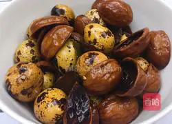 Illustration of how to cook quail eggs in walnut shells 8