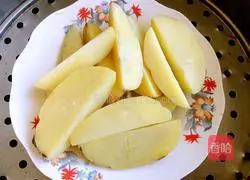 Illustration of how to make potato stew 2