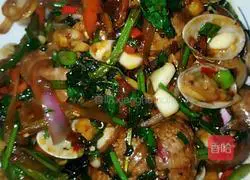 Illustration of how to make stir-fried flower armor 6