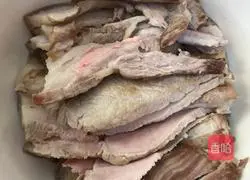 Illustration of how to make pork with pickled cabbage 8