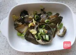 Illustration of Braised Crabs with Rice Wine 6