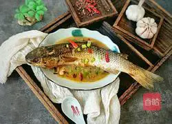 Illustrations of how to make home-cooked barracuda 10