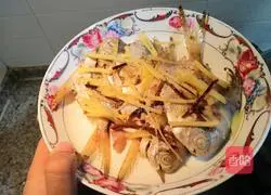 Illustration of how to make fried white pomfret 3