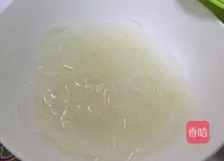 Illustration of steamed abalone with garlic vermicelli 1