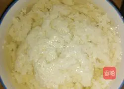 Illustration of how to make Spicy Boiled Crucian Carp with Tofu (Kaijiang Cai) 2