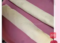 Illustration of how to make tofu skin shrimp rolls 6