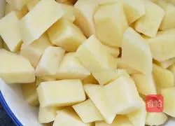 Illustration of how to make fried chicken with potatoes 2