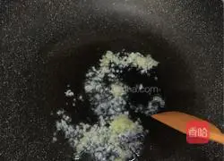 Illustration of how to make Longli fish with minced garlic and oyster sauce 8