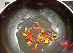 Illustration of how to make boiled pork slices 5