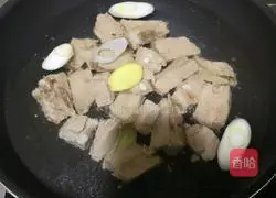 Illustration of how to make sweet and sour pork ribs 2