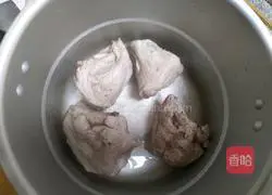 Strong aroma Illustration of how to make big bones 3