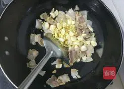 Illustration of how to make Huanghui bacon 6