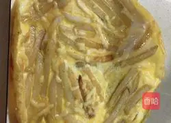 Illustration of how to make French fries and omelette rice (fried rice with French fries, egg and bacon) 5