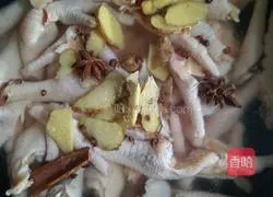 Illustration of how to make pickled pepper and chicken feet 2