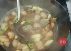 Illustration of how to make braised pork 8