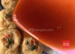 Illustration of how to stuff fried tofu with meat 10