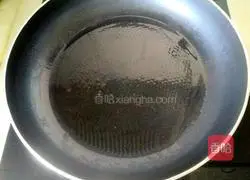 Illustration of how to make cumin dried tofu 2