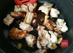 Illustration of braised potato ribs 6