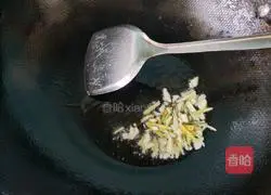 Illustration of how to make fried shredded chicken with double peppers 7