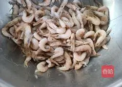 Illustration of how to make crispy river shrimp 3