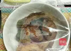 Illustration of how to make fresh water beef with bones 9