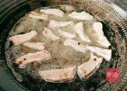 Illustration of how to cook beef in sauce 5