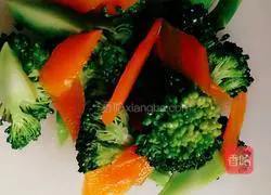 Illustration of how to make scrambled eggs with broccoli 4