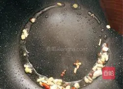 Illustration of how to cook pork ribs with potatoes 3