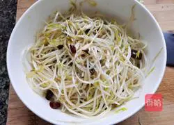 Illustration of how to make spicy boiled pork slices 4