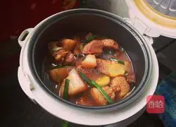 Illustration of how to make fat but not greasy braised pork 5