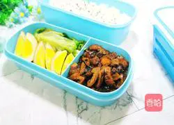 Illustration of braised pork rice bento 27