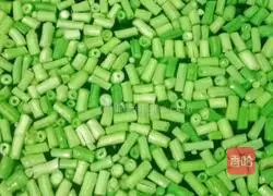  Illustration of how to make Beans and Minced Pork Bento 5